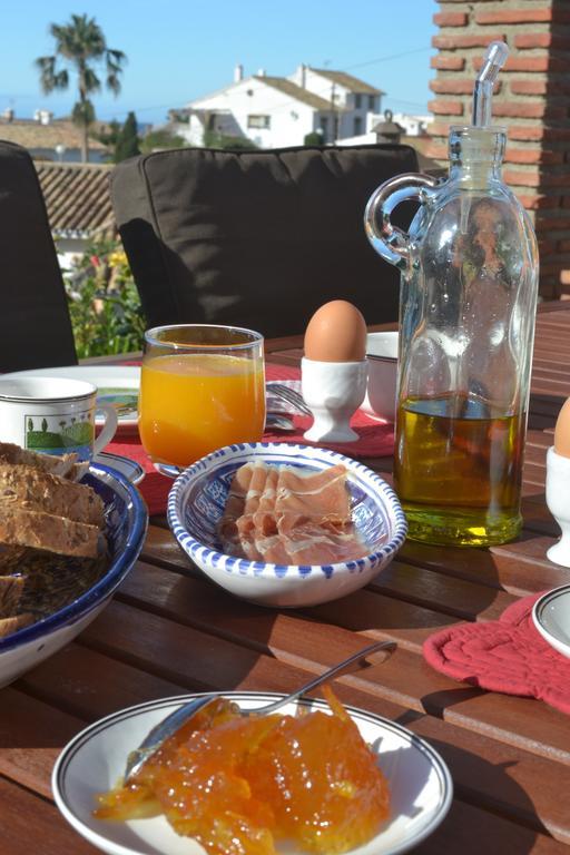Casa Luz Del Faro Bed & Breakfast Михас-Коста Экстерьер фото